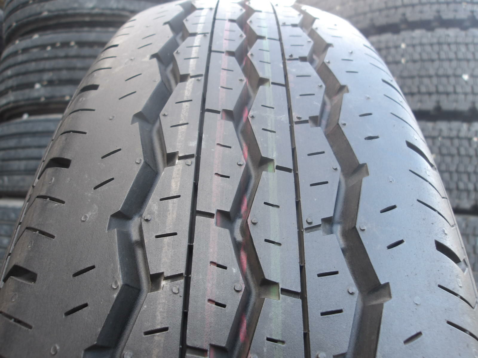 楽天市場】RD-613 195/80R15 107/105の通販 楽天市場】RD-613 195/80R15 107/105の通販