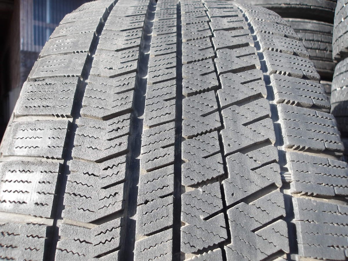 L277p-4 【中古】{送料無料} 235/55R18 冬1本 スタッドレス 235/55-18 235-55-18 ブリヂストン ブリザック VRX2