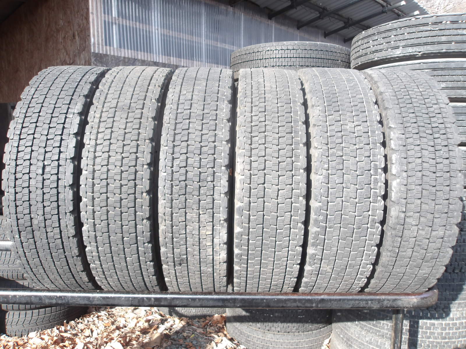 楽天市場】225/80r17.5 ホイールの通販 楽天市場】225/80r17.5 ホイールの通販
