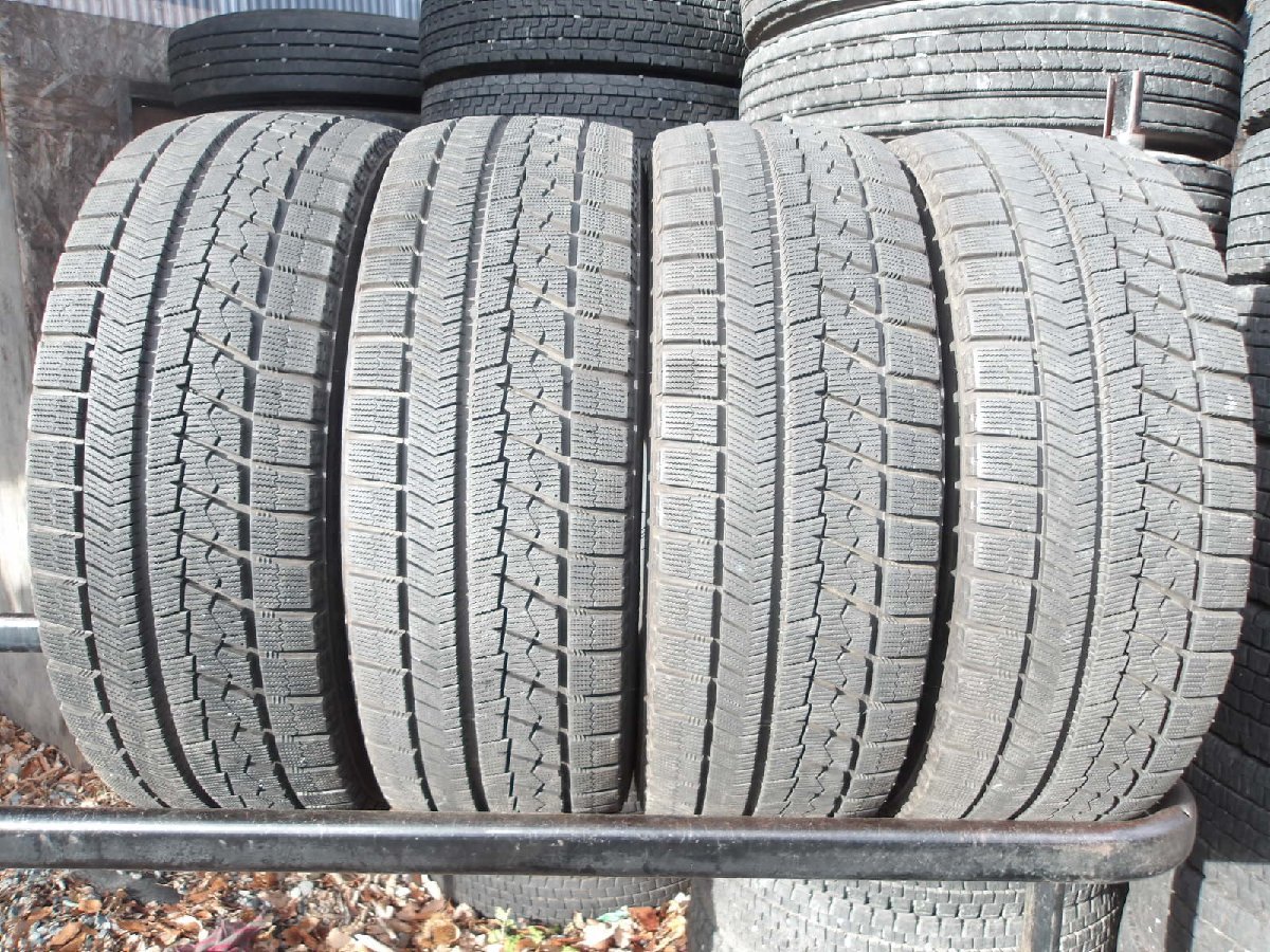 L708-ソ1 【中古】{送料無料} 225/45R18 冬4本セット スタッドレス 225/45-18 225-45-18 ブリヂストン ブリザック VRX