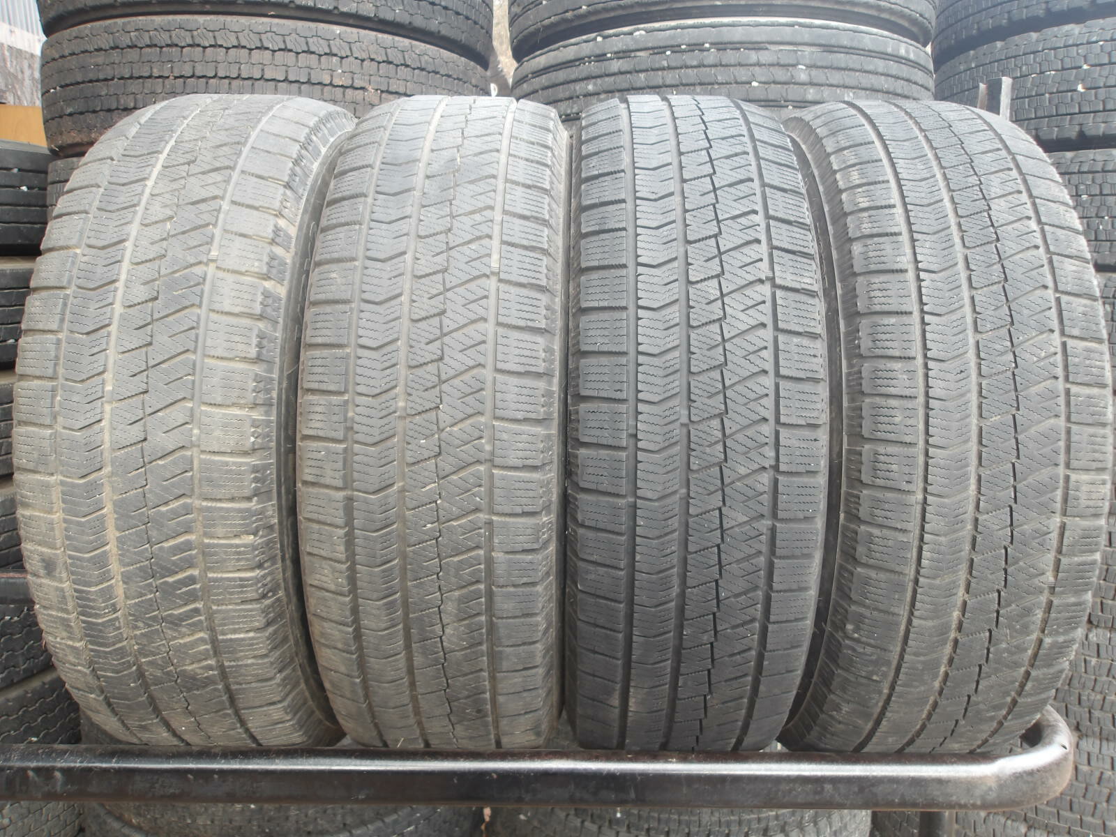 楽天市場】vrx 215 65r16 スタッドレス 中古の通販 楽天市場】vrx 215 65r16 スタッドレス 中古の通販