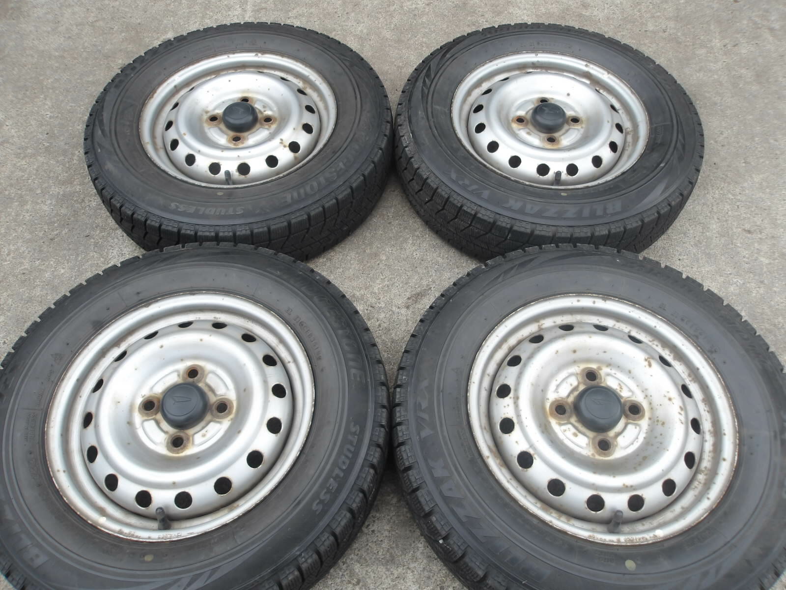 楽天市場】145/80r13 スタッドレス ホイールセット ブリヂストン 楽天市場】145/80r13 スタッドレス ホイールセット ブリヂストン