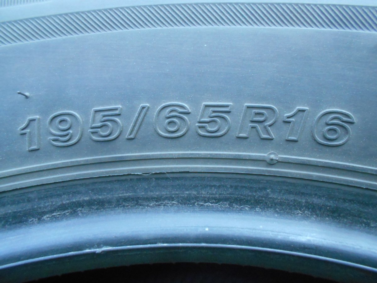 Z672 【中古】{送料無料} 195/65R16 冬4本セット スタッドレス 195/65-16 195-65-16 BRIDGESTONE BLIZZAK VRX2 ライズ 2