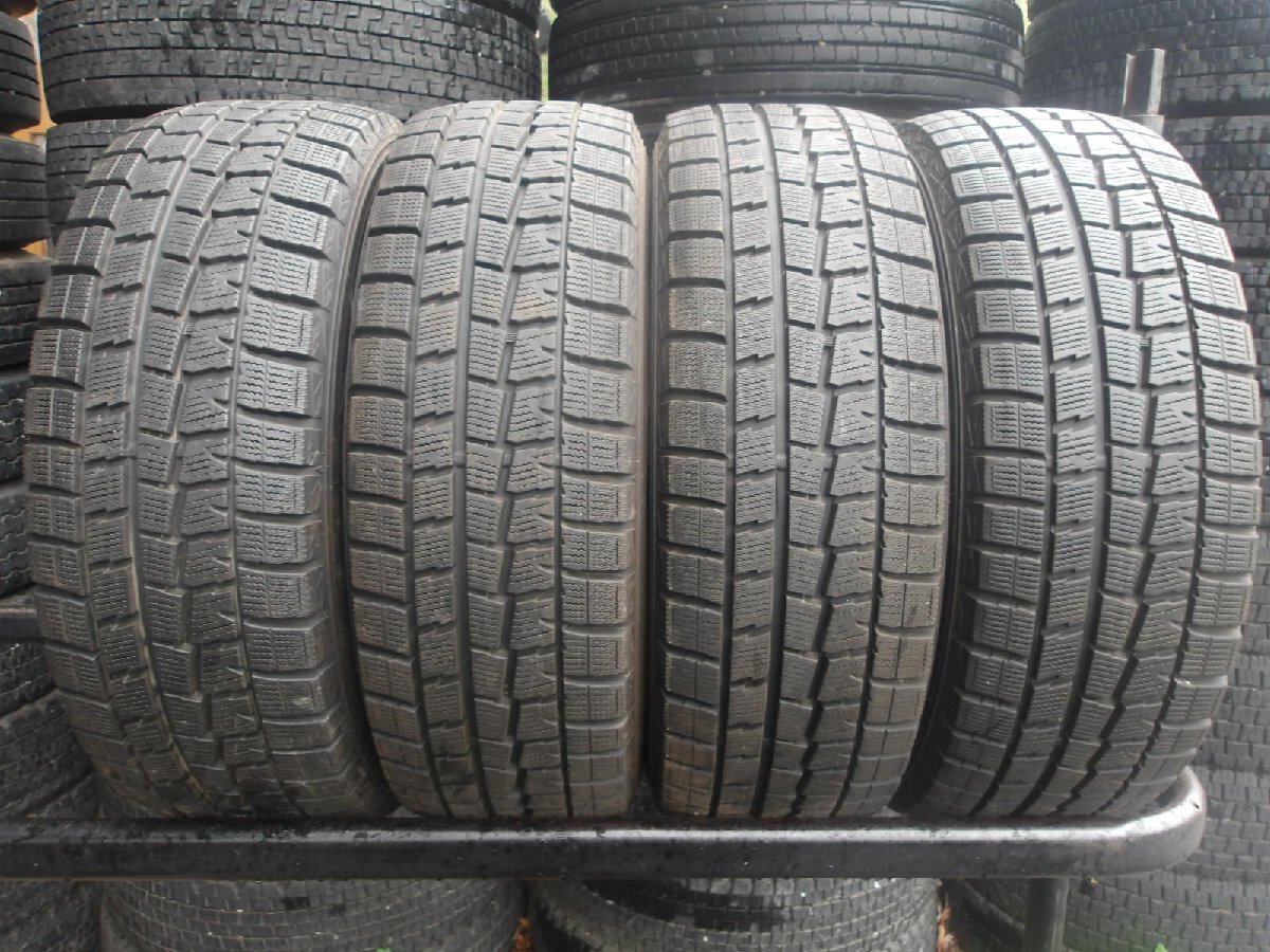 M243-ソ1 【中古】{送料無料} 215/60R16 冬4本セット スタッドレス 95Q 215/60-16 215-60-16 ダンロップ ウィンターマックス WM01