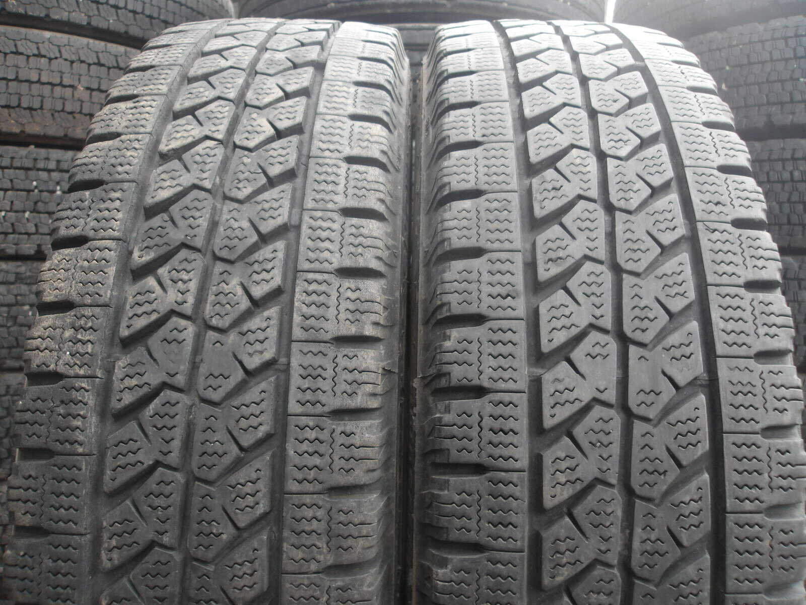 楽天市場】中古タイヤ205/75/r16の通販 楽天市場】中古タイヤ205/75/r16の通販