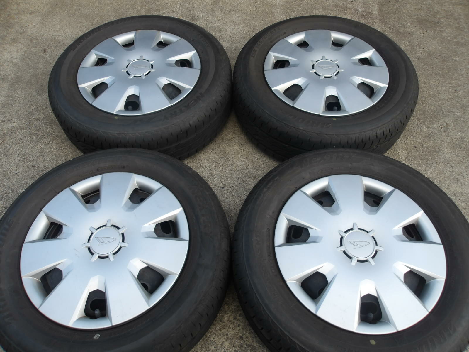 夏タイヤ 165/65R13 ブリヂストン NEXTRY （A0232） 夏タイヤ 165/65R13 ブリヂストン NEXTRY （A0232