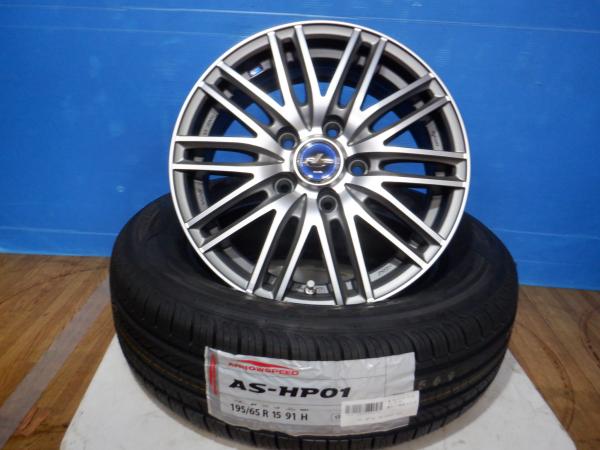 【18日限定!抽選で最大100％Pバック!】(新品4本セット)輸入タイヤ 195/65R15 + ウェッズ レオニス ナヴィア03 15x6J+43 5H114.3 セレナ アイシス アクセラ ステップワゴン等