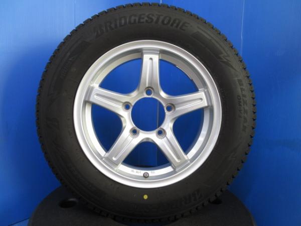 楽天市場】175/80R16(スタッドレスタイヤ・ホイールセット|タイヤ・ホイールセット):タイヤ・ホイール<車用品<車用品・バイク用品の通販 楽天市場】175/80R16(スタッドレスタイヤ・ホイールセット|タイヤ・ホイールセット):タイヤ・ホイール<車用品<車用品・バイク用品の通販