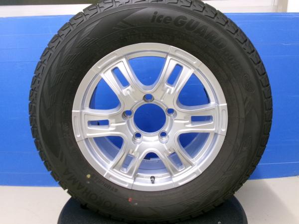 【18日限定!抽選で最大100％Pバック!】285/60R18 ヨコハマ 冬タイヤ アイスガード G075 中古 カゼラ 18インチ 5H150 ランドクルーザー 200系 トヨタ ランクル スタッドレス 4WD 4x4 岡崎