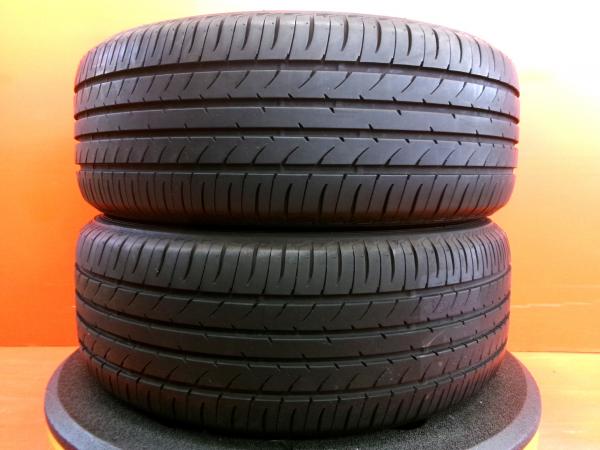 中古タイヤ 2本 215/55R17 トーヨー ナノエナジー3+ 215/55-17 94V 2023年製 夏タイヤ サマータイヤ
