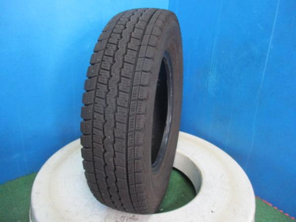 1本 2024年製 中古 スタッドレス タイヤ ダンロップ WINTERMAXX SV01 145/80R12 80/78N LT 軽トラ 軽バン