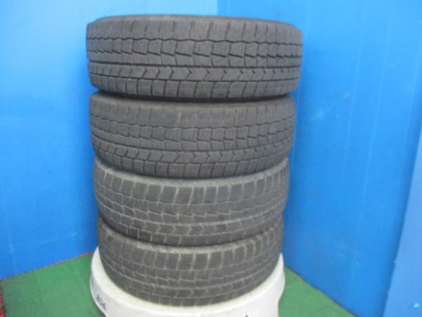 4本 2022年製 中古 スタッドレス タイヤ ダンロップ WINTERMAXX WM02 185/65R15 92Q シエンタ ノート フリード デミオ 等
