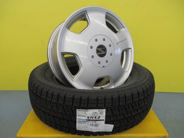 ノア ヴォクシー 新品 4本 冬タイヤ ブリヂストン VRX2 195/65R15 91Q + 中古 社外 アルミ APIS STERN アイシス プレマシー ラフェスタハイウェイスター ANM10 ZGM10 ZRR70 ZRR80 ZWR80 プリウス ウィッシュ インプレッサ スタッドレス 足利