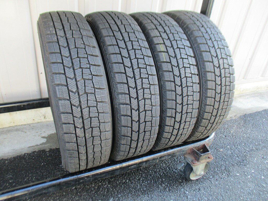 ■商品情報 【商品名】 ★☆155/65R14 75Q ダンロップ WINTER MAXX WM02 スタッドレス 4本 送料込 T70280107☆★インボイス領収書発行可能 【商品説明】 ・DUNLOP WINTER MAXX WM02 ・ダンロップ　ウィンターマックス ・スタッドレス ・サイズ：155/65R14 75Q ・8分山(写真にて判断をお願い致します) ・4本セットです。 ・極上品 ・エア漏れチェック済み ・製造は2023年製2本,2022年製2本です。 ■注意事項・発送詳細 【注意事項】 新品ではないのでその点はご了承ください。 完璧な商品をお求めの方はご遠慮ください。 マッチング等、御使用に関しては、購入者様で確認お願い致します。 あくまで中古品ということを理解していただける方のみのご購入で宜しくお願い致します。 【発送詳細】 送料無料 （沖縄、離島別途お問い合わせください） ■商品ランク 【タイヤ】 B 走行距離・偏摩耗の少ない劣化のほとんどない中古品