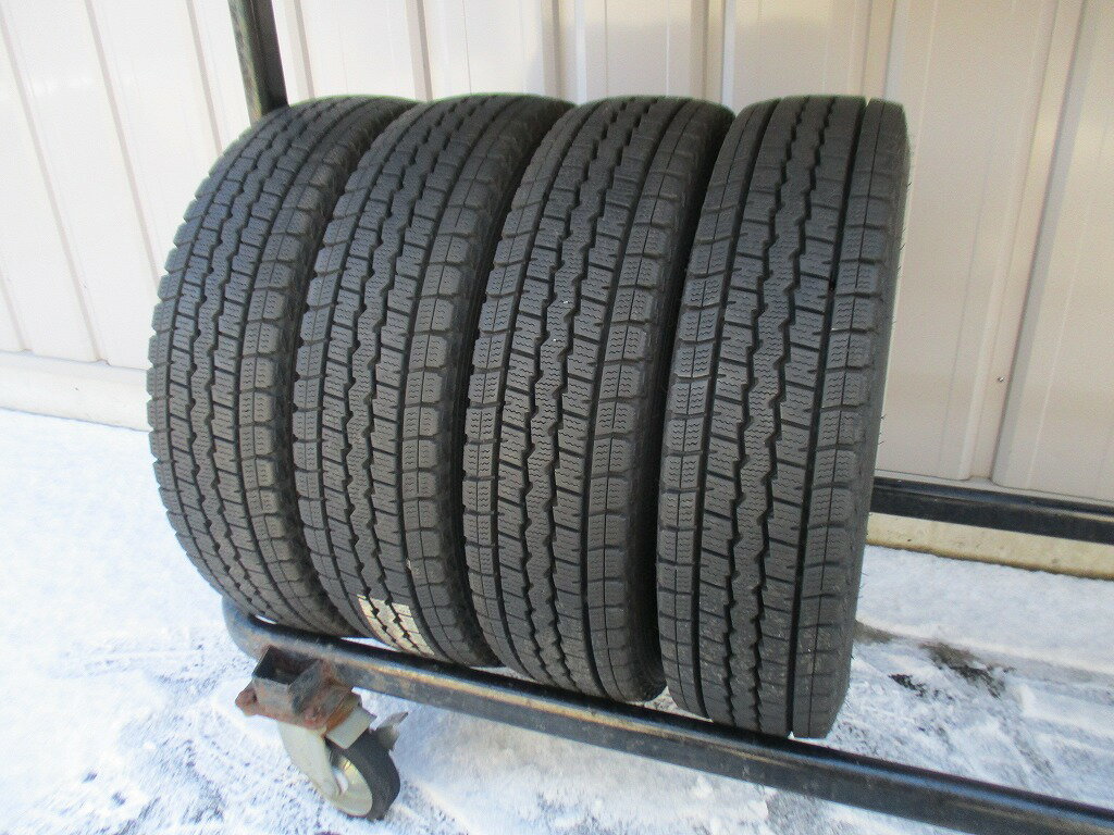 ★☆155/80R14 88/86N LT ダンロップ WINTER MAXX SV01 スタッドレス 4本 送料込 T71380119☆★インボイス領収書発行可能