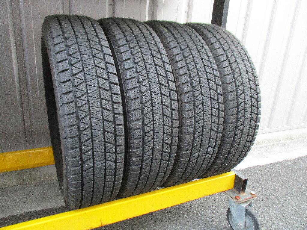 2024年製175/80R15バリ山！中古スタッドレスタイヤ2本セット 2024年製