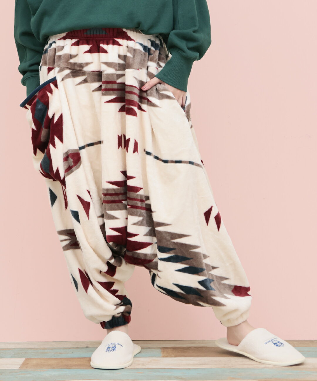 Amina �Υޥǥ����륨��ѥ�� �� �롼�०���� �ܥ� �롼��ѥ�� ������ ���ޥ��륦���� ���󥰥ѥ�� ���륨�� �������ȥ��� ��ä��� ���ܥ� �ܥ�...