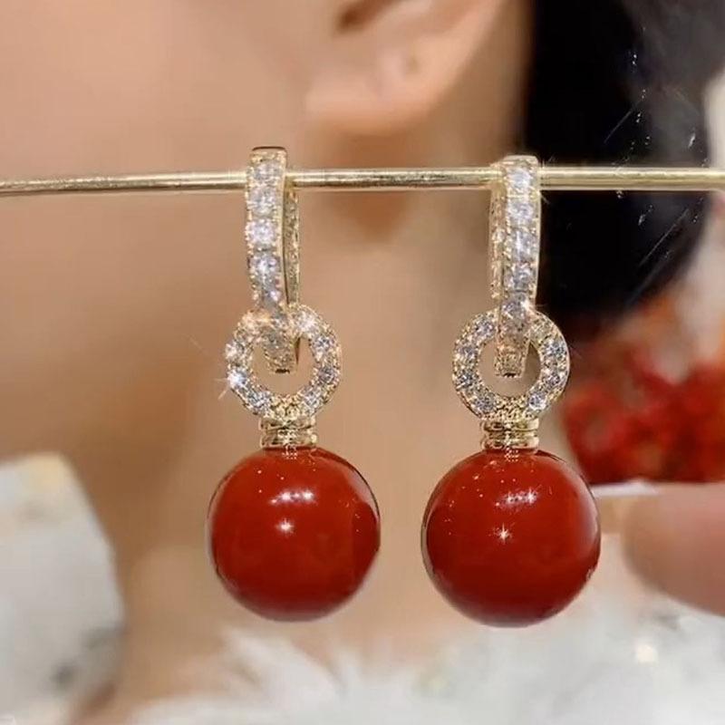 Rakuten - イヤリング 赤 パール 2way 高級感 ジルコニア スタッド 耳飾り 女性用 精緻 アクセサリー ファッション