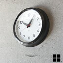 ◆スクールハウスウォールクロック Schoolhouse wall clock ■商品説明 イギリスの寄宿舎で使われていた壁掛け時計をイメージしてデザインされたウォールクロックです。 インデックスに見やすいフォントを、指針には太めのものを採用することで視認性を優先。 枠部にはハンマートーン仕上げを施すことでインダストリアル感漂う雰囲気となっております。 枠部材料にはスチール材を使用しております。 商品には壁掛け用ネジが付属しております。(※付属ネジは木用となります。) ■仕様 SIZE 約W360mm D70mm H360mm COLOR ブラック グレー 材質 スチール材 ガラス 完成品 ■備考 ※商品画像に関しましては十分配慮しておりますが、お使いのモニター及び パソコンの環境により色等厳密に表現出来ません事を あらかじめご了承下さい。 ※画像内の商品以外の演出品につきましては、 演出目的での使用の為、商品代金には含まれません。