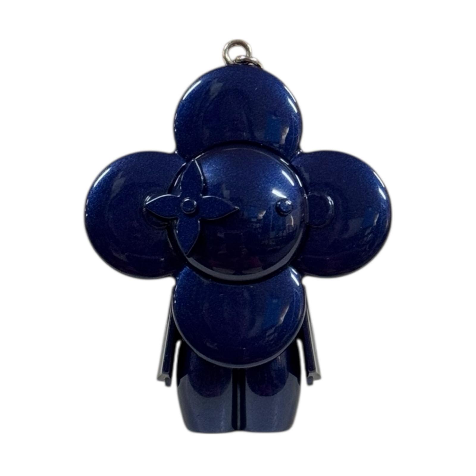 ルイヴィトン ビジューサック・ヴィヴィエンヌメタル チャーム ルイヴィトン メタル MO0483 レディース LOUIS VUITTON 中古