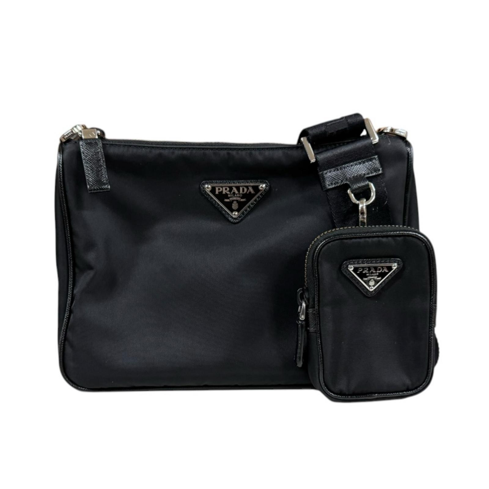 Rakuten - プラダ ショルダーバッグ プラダ バッグ リナイロン 2VH113 ブラック レディース PRADA 中古