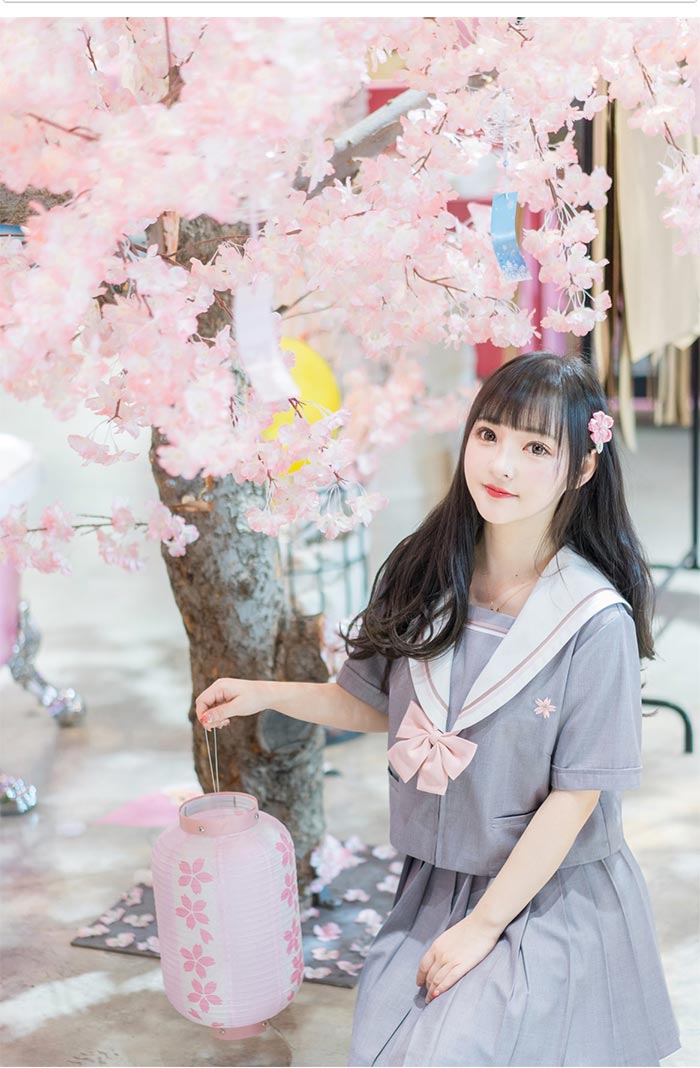 【限定セール】S~2XL 3点セット 灰色 可愛いデザイン桜 さくら 上下セット セーラー服 女子制服 JK制服 コスプレ 高校生 コスプレ可愛い レディース 学園祭 大人 クリスマス ハロウィン コスチューム衣装 高校生 中学生 cos cosplay レディース学園祭 TK-S