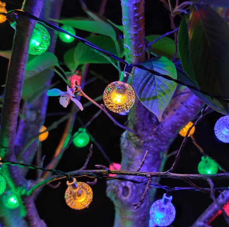 ★タイムセール!!【送料無料】 イルミネーションライト ソーラーパネル 5M 20灯 カラフル 防水 2モード 夜間自動点灯 ボールライト クリスマス パーティ...