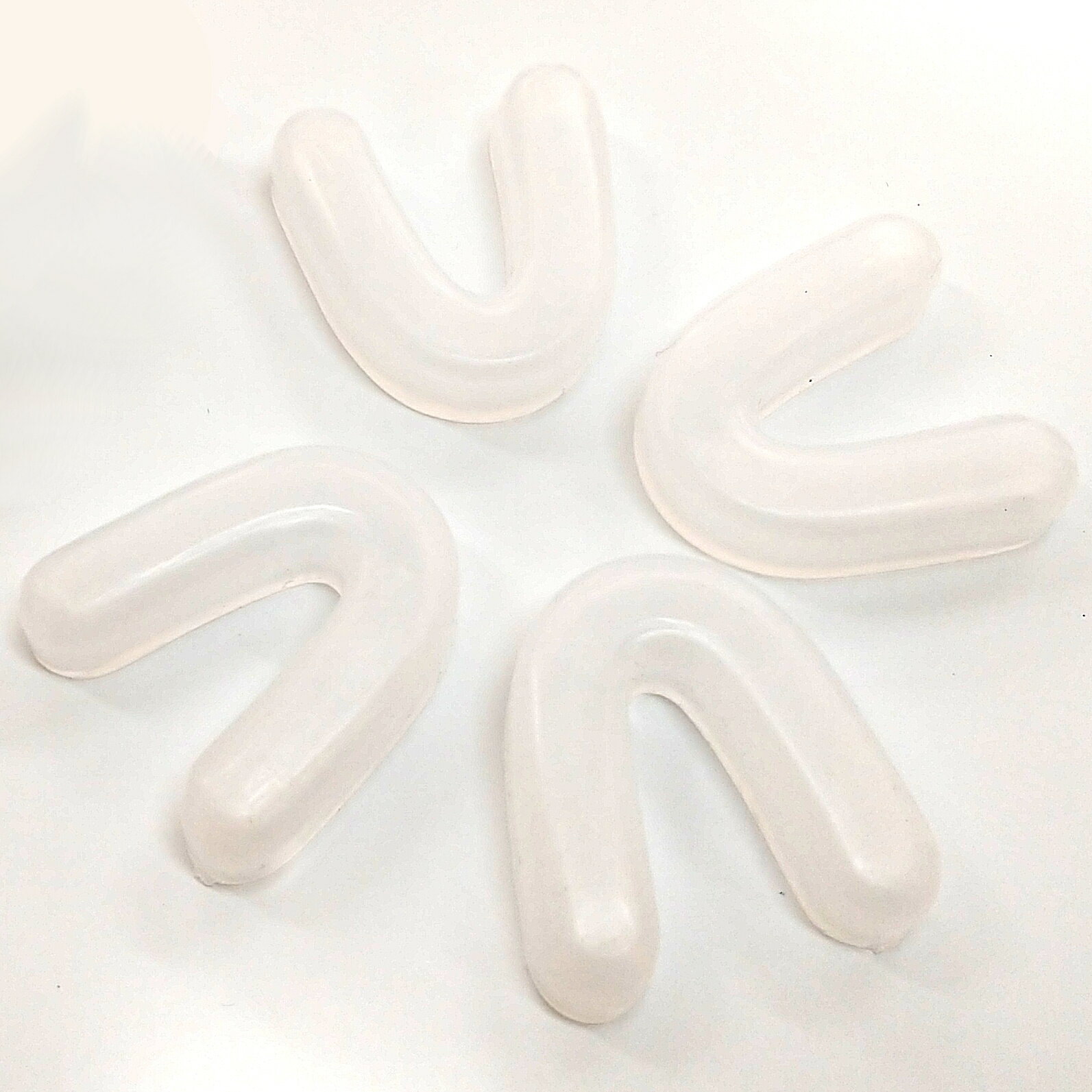 ★最大1000円オフクーポン&P2倍★丸棒折畳脚用キャップのみ 1セット4個入