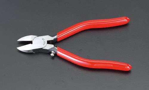 仕様：●ストレート刃●全長:190mm●切断能力(樹脂):φ6mm商品画像に関する注意事項：●画像に数字等の情報が入っている場合は、　品番末尾が対象商品の画像となります。