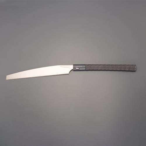 仕様：●メーカー:玉鳥産業(RAZORSAW)●型番:507●全長:682mm●刃長:330mm●刃厚:0.8mm●ピッチ:3mm●刃材質:SK材●適用材:仮枠(コンパネ)●丸太、角材、コンパネの切断に最適●頑丈で右グリップが長いので、両手挽きが可能です。商品画像に関する注意事項：●画像に数字等の情報が入っている場合は、　品番末尾が対象商品の画像となります。