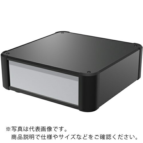 特長：前後のパネルが差込式でスッキリした外観のデスクトップケースです。滑り止め足はエラストマ製ゴム足タイプとアルマイト処理された高級感のあるアルミ足タイプから選択可能です。上下・前後がパネル材で、カスタマイズがし易い構造です。測定器、コントローラー、産業用組込みコンピュータ、電源装置、オーディオアンプなど、様々な用途にご利用頂ける万能ケースです。仕様：色：カバー・側板・コーナー：ブラック/パネル：シルバー高さ(mm)：99縦(mm)：300横(mm)：430滑り止め足：アルミ足/カバー・下カバー取付ビス：六角材質／仕上：アルミダイキャスト、アルミ押出材、アルミ板　●メーカー取寄商品について 本商品はメーカーからの取寄商品となります。 納期は、メーカー確認後、メールでご連絡させて頂きます。 在庫状況、生産状況によっては、かなり納期がかかる場合もございます。 　※お急ぎの場合は、ご注文前の納期確認も承りますので、　　お気軽にお問い合わせください。 　●代表画像について 商品によっては、代表画像を使用している場合がございます。 商品のカラー、サイズなどが異なる商品をイメージ画像として 使用させて頂いている場合がございます。 必ず、商品の品番と仕様をご確認のうえ、ご注文お願いいたいます。 　●北海道・沖縄・離島・一部地域の送料について 別途追加で送料がかかる場合がございます。 送料がかかる場合は、メールにて送料をご連絡させて頂き、 お客様にご了承頂いてからの手配となります。 　●お買上げ明細書の廃止について 当店では、個人情報保護と環境保護の観点から同封を廃止しております。 お買上げ明細書が必要な場合は、備考欄に「お買上げ明細必要」と 記載お願いいたします。 当店からの出荷の場合は、同封にて発送させて頂きます。 （※メーカー直送の場合は、PDFデータをメールさせて頂きます。）