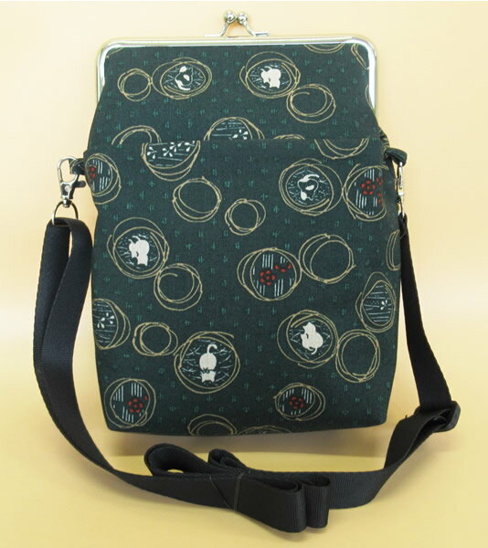 Rakuten - ショルダーバック・ポーチ(袋) ネコ丸 緑 和柄 がま口型 手作り サイドポケットにはスマホも入ります。お祭り