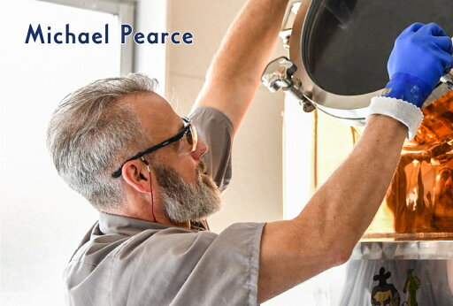 TL Pearce トーキョー・ドライ・ジン リミテッド・エディション春57% ドライジン クラフトジン 国産ボタニカル使用 ジントニック ジンソニック ギフト