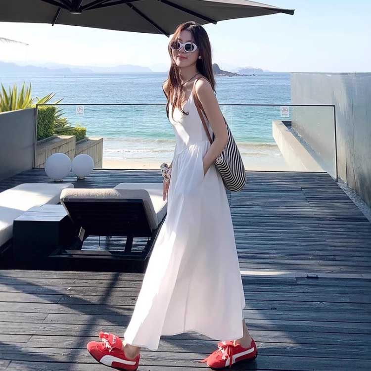 キャミワンピース 白ワンピース 体型カバー リゾート ワンピース ロング丈 夏ワンピ ロングワンピ フェミニン かわいい 送料無料