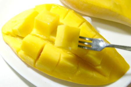 タイ産 マンゴー 9個入り 2.25kg（250g/1個）|バナナマンゴー 芒果 タイマンゴーのサムネイル