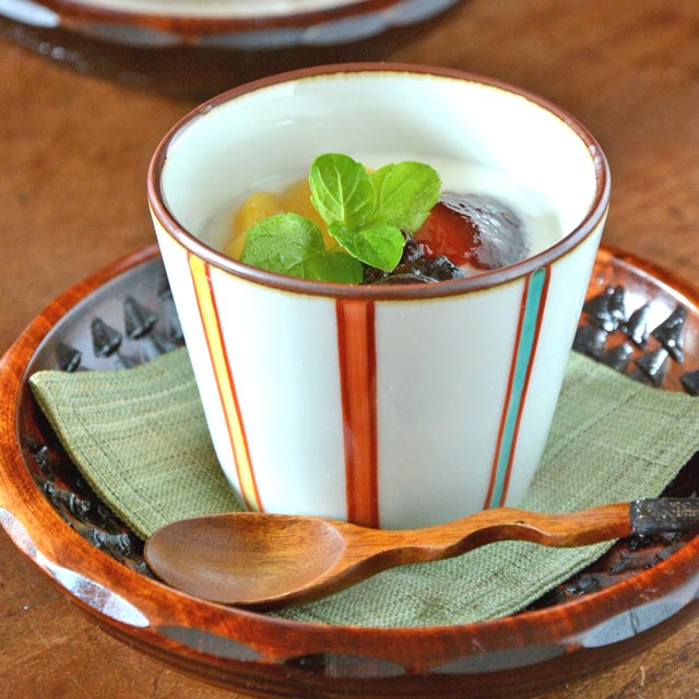 【砥部焼 梅山窯】カラーのそばちょこ