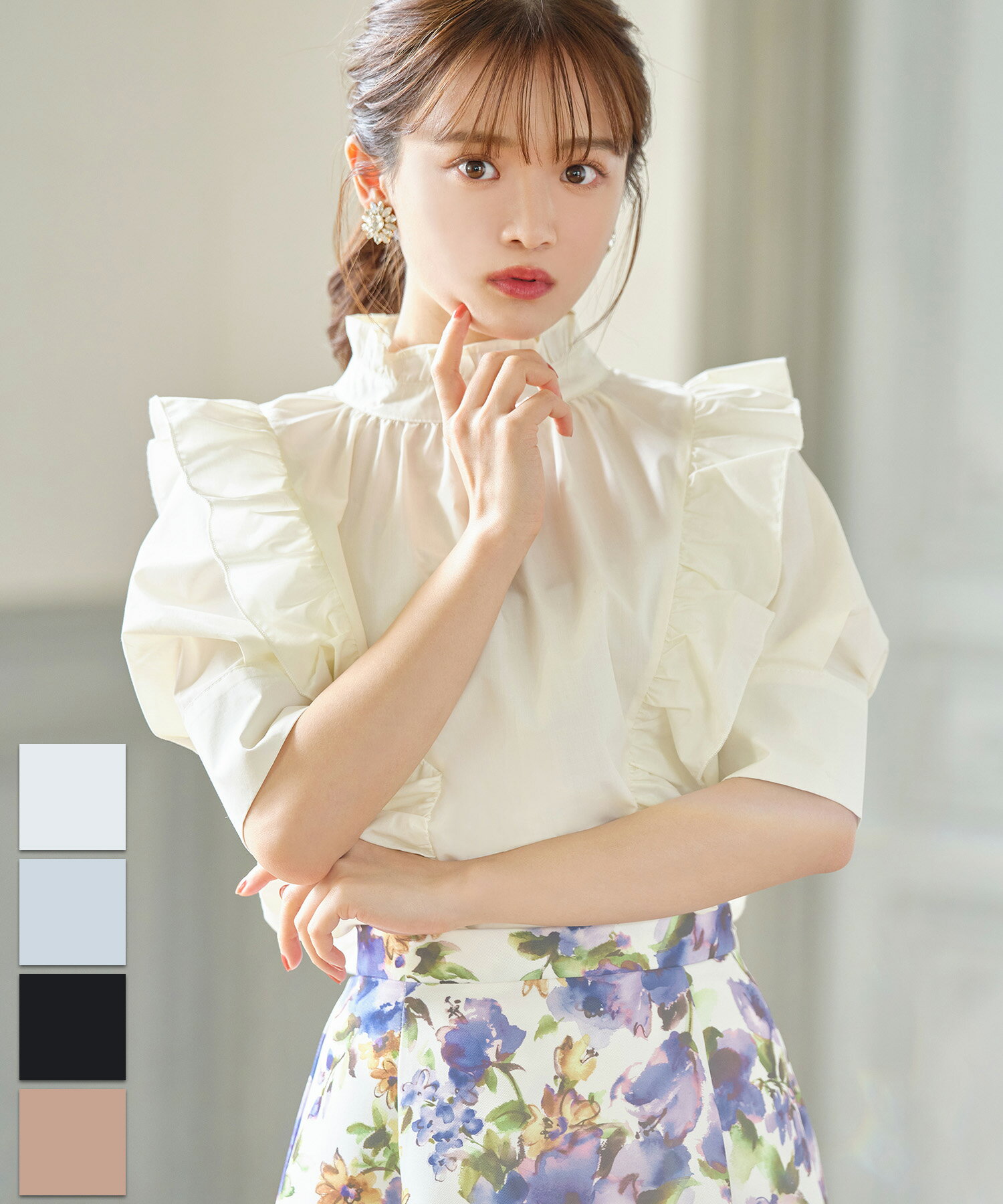 知的美人を装うラッフルフリル付きプチフリルスタンドカラーブラウス【satolies　サトリス】tocco closet(トッコクローゼット)　ブラック　たくぼかりんさん≪@kar_insta_gram≫はホワイト着用 アイスグレー ブラック　ライトオレンジのサムネイル
