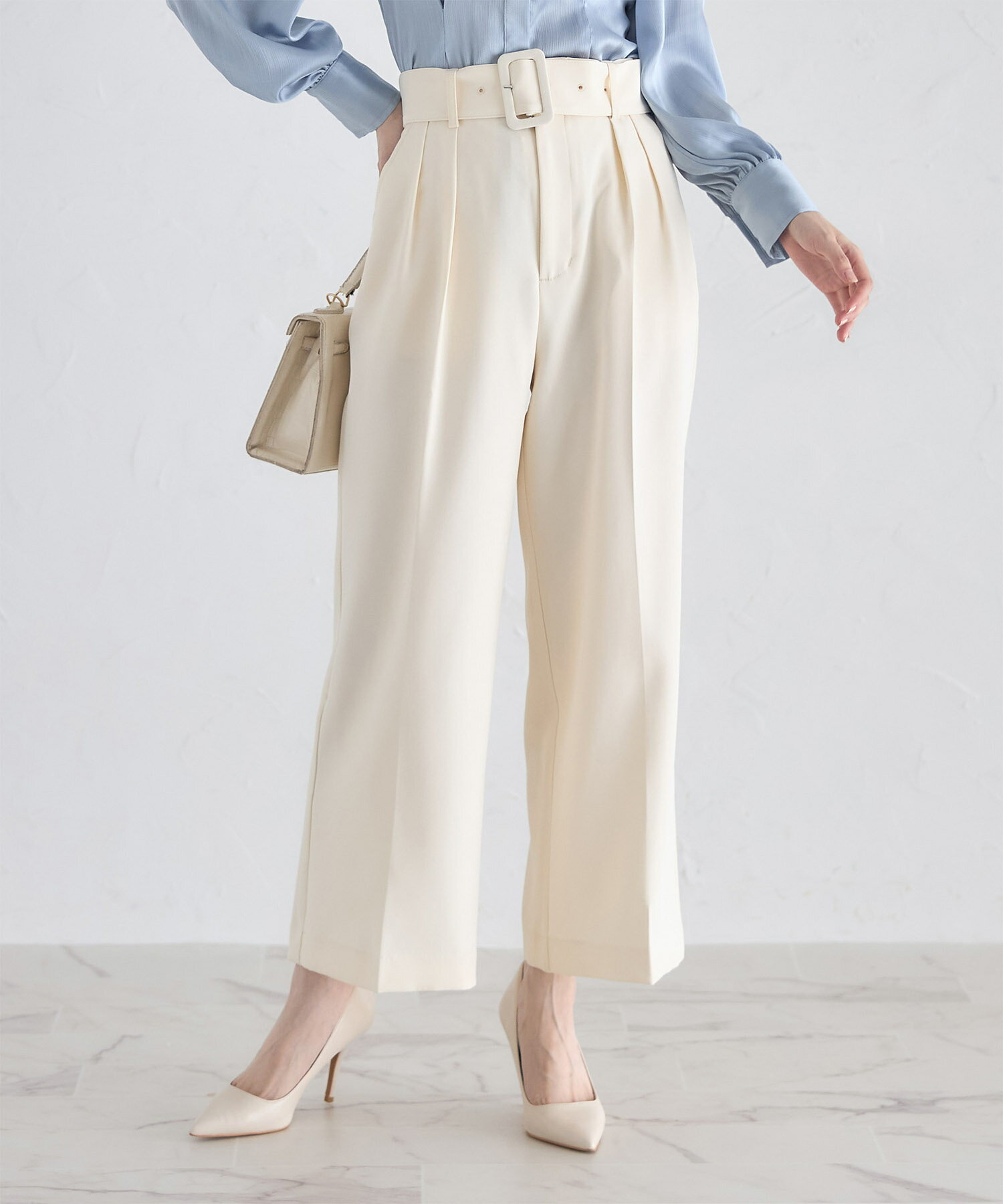 ベルト付きタックワイドパンツ【nistina ニスティナ】tocco closet(トッコクローゼット)　 アイボリー ブラック 商品番号：186-190820のサムネイル