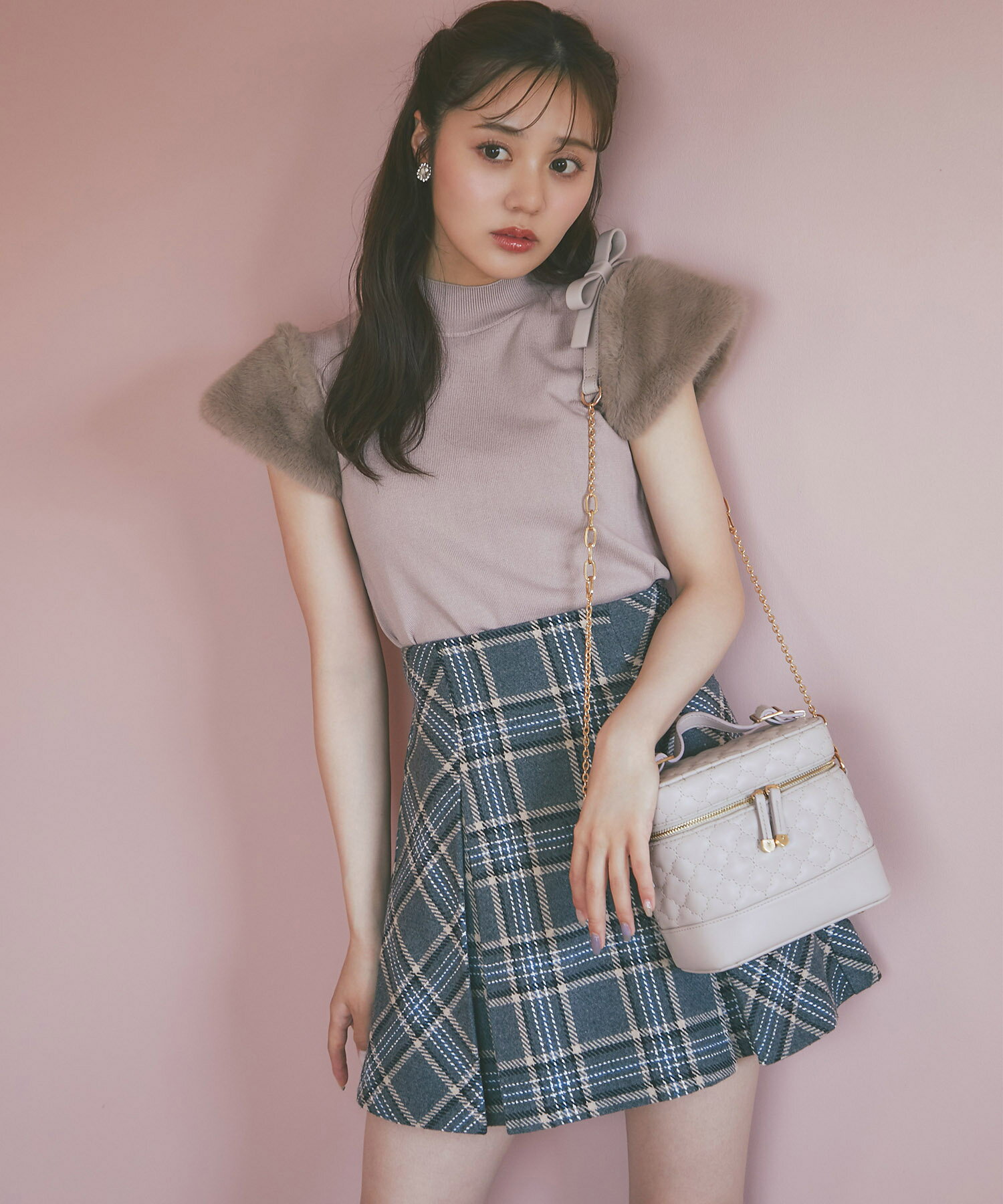 ❇︎美品❇︎ランダムファーニットプル♡ピンク♡ BEARDSLEY（ビアズリー）の「ファーニットフレアプルオーバー（ニット