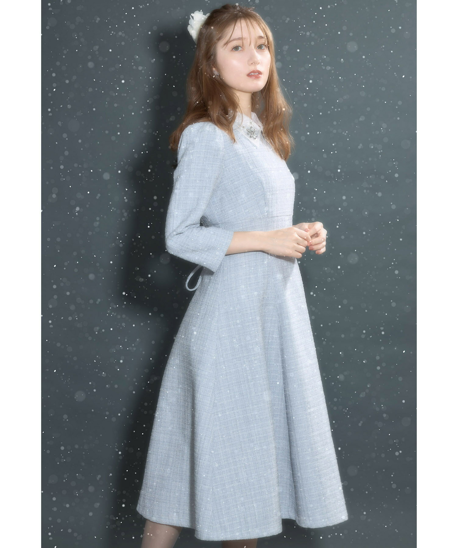 レース襟付きバックレースアップツイードワンピース【juchea ジュセア】tocco closet(トッコクローゼット)　※久間田琳加さんはアイスブルー着用　アイボリー アイスブルー ブラック ピンクベージュ 商品番号：186-180775のサムネイル