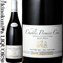 　Chablis 1er Cru Beauroy Cuvee Vieilles Vignes シャブリ プルミエ・クリュ　ボーロワ　キュヴェ・ヴィエイユ・ヴィーニュ オーク樽熟成 色白ワイン 味わい辛口 ヴィンテージ品名に記載 産地フランス　ブルゴーニュ　シャブリ 原産地呼称A.O.C.シャブリ プルミエ・クリュ 格付プルミエ・クリュ 品種シャルドネ 100% ALC度数13.0% 飲み頃温度10℃ キャップ仕様コルク ◆商品説明 果実味とブドウ畑の個性を重んじるA.ジョフロワの1級ワイン。 力強さ、繊細さ、フレッシュさと果実の完熟感が見事に調和しており、口中に官能的な味わいが広がります。 　Domaine Alain Geoffroy 　ドメーヌ・アラン・ジョフロワ 「シャブリの申し子」とも呼ばれる名手が生み出すシャブリ ◆シャブリひと筋150年！ シャブリ特有の素晴らしい風味を守り続けている造り手 ドメーヌ・アラン・ジョフロワは1850年にシャブリA.O.C.の中心部にドメーヌを構えました。それから今日まで、150年以上もジョフロワ家は代々シャブリをつくり続けています。 現在の当主アラン氏は、地元では「シャブリの申し子」とも呼ばれる名手です。シャブリらしいフレッシュさとキンメリジャンのテロワールを含んだ果実味を全面に出すことを重視したワイン造りを行っています。 ※掲載画像はイメージです。お届けの品のラベルイメージ、ヴィンテージが異なる場合がございます。 メーカー希望小売価格はメーカーサイトに基づいて掲載しています。