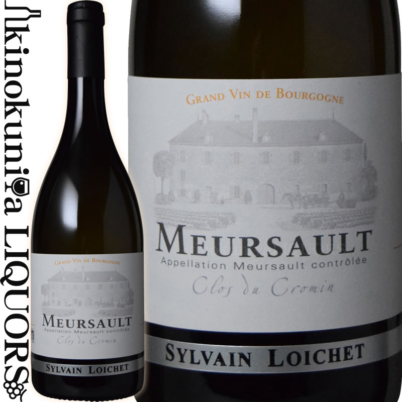 　Meursault Blanc ムルソー ブラン 色白ワイン 味わい辛口 ヴィンテージ品名に記載 産地フランス ブルゴーニュ コート・ド・ボーヌ 原産地呼称A.O.C.ムルソー 品種シャルドネ 100% ALC度数13.5% 飲み頃温度12℃ キャップ仕様コルク ビオ情報ビオロジック 年間生産量5000本 ◆醸造 醗酵：オーク樽 熟成：オーク樽 9カ月(仏アリエ産、228L、新樽比率30%) ◆商品説明 ヘーゼルナッツやトーストといった香ばしい香りに、白い花のような華やかなアロマ。肉厚な果実味と骨格、バランスのよい酸が絶妙な白ワイン。 　Domaine Sylvain Loichet ドメーヌ・シルヴァン・ロワシェ 「有機栽培」実践・「天然自生酵母」使用。話題の新世代モダン・ブルゴーニュ ◆2005年設立のライジング・スター 　現当主であるシルヴァン・ロワシェ氏が2005年、弱冠21歳の時に立ち上げた新進気鋭のドメーヌ。元々ロワシェ家はブルゴーニュに畑を所有していましたが、シルヴァン・ロワシェ氏の祖父・父親は石材業を営んでいたため、ブドウ畑を他の生産者へ貸していました。しかしワイン造りを天職として育ったシルヴァン・ロワシェ氏がそれらの畑を取戻し、自身でワイン造りをスタートさせました。ドメーヌの立ち上げから現在まで全ての畑でビオロジック農法を実践。当初3.5haだった自社畑は現在約10haまで拡大しています。18のアペラシオンからモダンで洗練されたスタイルのワインを造りだし、ブルゴーニュ期待の新世代として高い注目を集めています。 ◆元々は「石材業」を営むロワシェ家 弱冠21歳でドメーヌを立ち上げた情熱溢れる当主 　ボーヌにある醸造学校で学業を修め、2005年に祖父母から3.5haのワイン畑を受け継いだシルヴァン・ロワシェ氏。ブルゴーニュで畑を所有していたロワシェ家で育った彼は幼少の頃からワインに親しみ育ってきました。そして自身のドメーヌを立ち上げたのはなんと21歳のとき。以後信念に従いビオロジックを実践、シルヴァン・ロワシェ氏が造りだすモダンなスタイルのワインは世界的に高い人気を獲得しています。 ◆土を愛し、テロワールを表現するビオロジック農法 　ドメーヌ・シルヴァン・ロワシェでは厳格にビオロジック農法を実践しています。除草剤はもちろん、化学的な薬品などで環境に対して悪影響を及ぼすものは使用しないことにより、土壌から自然に溢れた恩恵を得ることができます。 　ただし、有機農法は化学的な薬品を使わなければ良いというわけではありません。ブドウを病気や害虫から守るために行う丁寧かつきめ細かな作業が必要不可欠です。 　ブドウが育つ土壌に対する考察は毎年入念にされます。例えば除草作業の際、トラクターの重さで悪影響を及ばさないよう、重量制限を設けています。また自然素材の肥料（乾燥させた鳥などの糞）を活用し地中の微生物活動を活発化させることもします。そうした苦労の末活性化された土壌は通気性に優れ、バクテリアやミミズなどの微生物を多く含んだものとなり、その畑のテロワールを最大限に表現することが可能になります。 　ビオロジック農法はただそれだけで美味しいワインの証、という訳ではありませんが、これだけ手間をかけているワインという証である、ということは言えそうです。 ◆最適なタイミングで、手摘みされるブドウ 　ブドウの収穫は実の成熟具合から判断して決められます。アルコールや酸度のポテンシャルと同様に、香りの成熟も判断しますが、それは素晴らしいワインを造るに当たってとても大切なことでもあります。 ブドウは手摘みで収穫され、一つ一つ実の状態を確認しながら収穫されます。また、収穫後においても白ワインについてはブレスの前にセラーで再度ブドウの実をチェック。赤ワインは醸造行程に移される前に2度目のチェックをすることで素晴らしい状態の実のみを選別することが可能となります。 ◆シャルドネの醸造 　収穫された果実は空気圧縮機で優しく圧搾され、第一搾汁のみを使用します。搾汁はその後ステンレス・タンクで一晩デブルバージュし、オーク樽に入れられます。醗酵はオーク樽で行われ、天然酵母を使用します。そして約18ヵ月間ワインをしっかりと熟成させます。新樽はグラン・クリュの半数に使用され、プルミエ・クリュの3分の1に使用されます。香りや旨味が損なわれてしまうため清澄剤は使用していません。熟成後にワインをステンレス・タンクへ移し替え約2カ月間ほど静置、澄んだ部分のみをボトリングの工程へ回します。ボトリング前には網目の非常に粗いフィルタでごく軽くフィルタリングを行います。 ◆ピノ・ノワールの醸造 　収穫されたピノ・ノワールは円錐状の形をした大きな木製の容器に移された後、コールド・マセラシオンを数日間経て自然と醗酵が始まるのを待ちます。その後テイスティングによって随時品質を確認。オーク樽へと移されます。その後約24か月もの期間熟成させ、白ワインと同じくグラン・クリュは半数、プルミエ・クリュは3分の1に新樽が使われます。その他は1年から4年落ちのオーク樽が使われ、清澄・フィルタリングは行われずに瓶詰されます。 赤・白共に醗酵時にステンレス・タンクを使用しないのはステンレス・タンクを用いて温度管理を行うと果実が持つフレッシュさが失われてしまうと考えているため。 理想的な醗酵に導くため手間のかかる樽醗酵を実践しています。 ※掲載画像はイメージです。お届けの品のラベルイメージ、ヴィンテージが異なる場合がございます。 メーカー希望小売価格はメーカーサイトに基づいて掲載しています。シルヴァン・ロワシェ 2021VT、2022VT のキャップシールについて、インポーターのモトックスさんより 検品時にキャップシールにシワが見られるものが多数あることが発覚しています。 ※弊社(モトックス)としては品質に問題がないことから良品として販売。 ・しっかりと締まってはいるもののシワが入っている ・入荷数の大多数で同様の状況 ・CAPシールだけの問題、品質には影響なし とのことですので、商品画像2枚目の参考画像をご確認の上でご注文くださいますようお願い申し上げます。