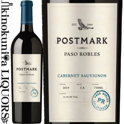 　"POSTMARK" Cabernet Sauvignon Paso Robles 「ポストマーク」カベルネ・ソーヴィニヨン パソ・ロブレス 色赤ワイン 味わいフルボディ ヴィンテージ品名に記載 産地アメリカ　カリフォルニア 原産地呼称AVA パソ・ロブレス SUB AVA : エル・ポマー 品種カベルネ・ソーヴィニヨン96% / プティ・ヴェルド 3% / カベルネ・フラン 1％ ALC度数14.5% 飲み頃温度16～18℃ キャップ仕様コルク ◆商品説明 　パソ・ロブレスの最上のカベルネの魅惑的な特徴であるジューシーな黒系果実の味わいとビロードのようなタンニンをもつこのワインは、ラズベリーのコンポート、プルーン・ジャム、アニスやフェンネルなどの魅力的なアロマから始まり、樽由来のバニラと糖蜜のニュアンスも感じさせます。 　豊かなベリーのフレーバーから始まり、幾重にも重なるチョコレートとクローヴ、仄かに香るシナモン、ナツメグ、ショウガなどのベイキングスパイス等の香が次々と現れ、長くドラマチックなフィニッシュへと導きます。しっかりとした骨格のワイン。 　POSTMARK（Duckhorn portfolio） 　ポストマーク（ダックホーン） ダックホーンでは一つのブランドに一人のワインメーカーが責任を持ち、チームを率います。 ポストマークはChristopher Dean（クリストファー・ディーン）が初リリースのブランドを取りまとめます。 デコイのアシスタント・ワインメーカー、副ワインメーカーを務め、ダックホーンの各ワイナリーを回って研鑽を積んだ後、ポストマークのワインメーカーに就任しました。 ※掲載画像はイメージです。お届けの品のラベルイメージ、ヴィンテージが異なる場合がございます。 メーカー希望小売価格はメーカーサイトに基づいて掲載しています。