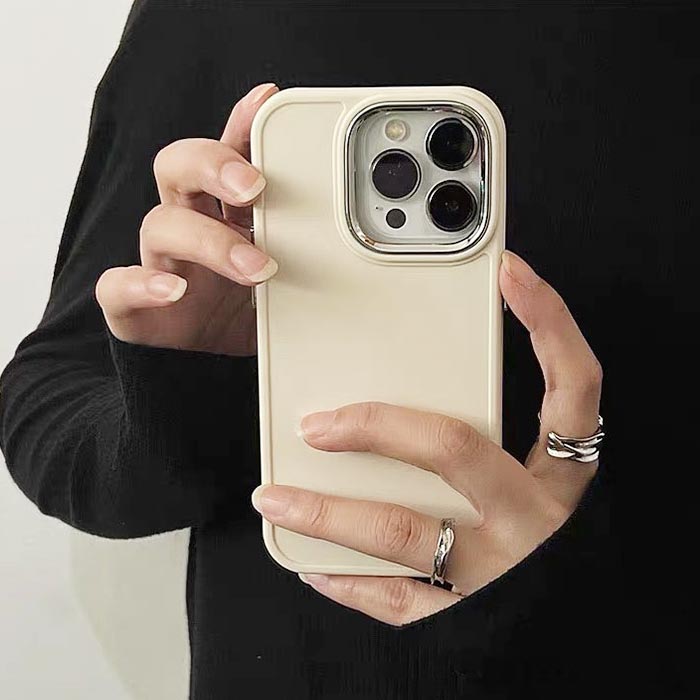 iPhoneケース シンプル くすみカラー クリームベージュ TPU素材 カメラ保護 マット質感 ス