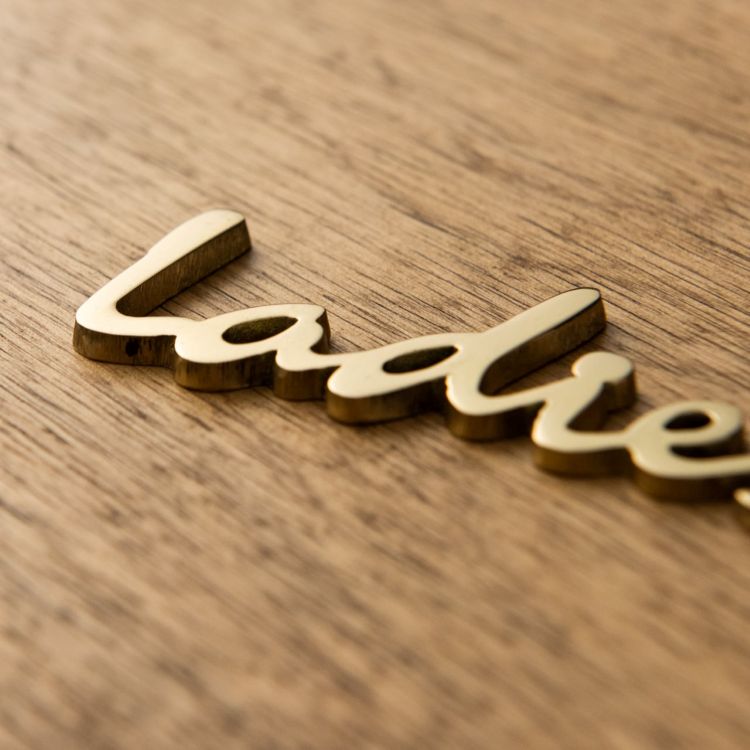 DUVE SL145P　真鍮製 サインレター　Ladies　SIGN LETTER (サインプレート 切文字 トイレ ブラス Brass アイアン アンティーク調 交換 カントリー おしゃれ） todakana-10024449 Toda-Kanamono サンプル画像2