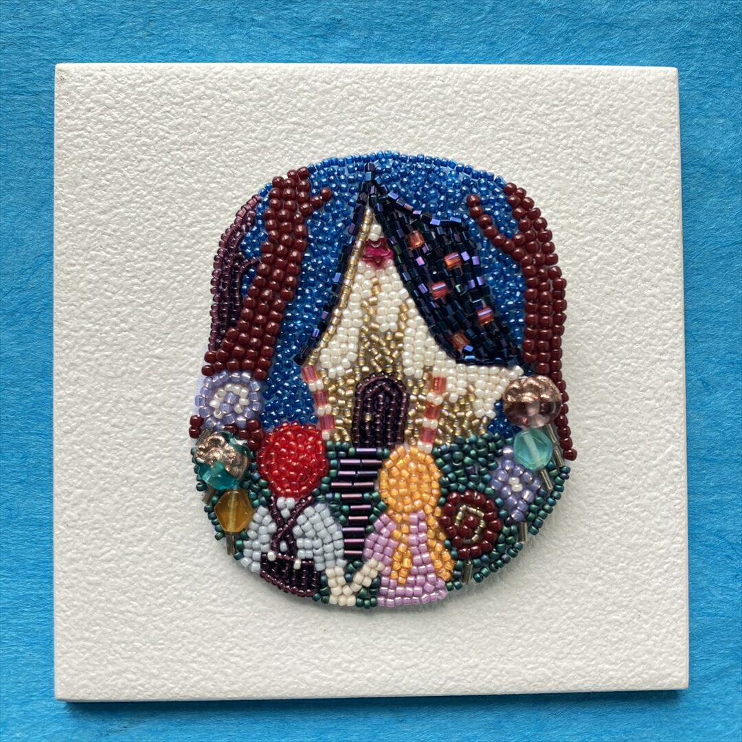 ビーズ刺しゅうキット『beads de OHANASHI』ヘンゼルとグレーテル 童話 動物 可愛い 刺しゅう 初心者 図案 手作り 趣味 癒し モチーフ ブローチ ギフト