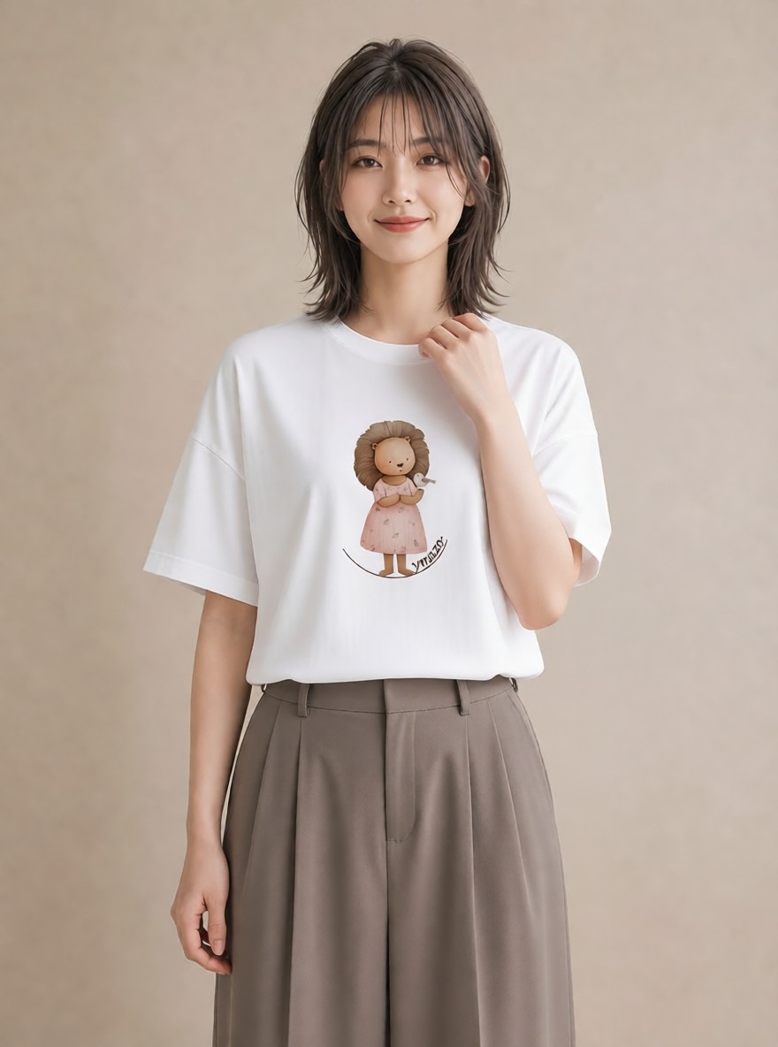 T-Shirts - グラフィックTシャツ レディース ライオン 動物 アニマル イラスト ラフカジュアル 散歩 お出かけ 白T YMAZO