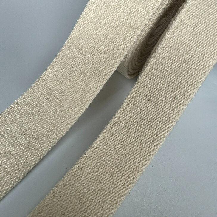 日本製 【コットンテープ ふんわり】 (20mm 25mm 30mm 38mm 50mm / 約2.3mm厚 / 1m~) コットン 綿 綾 平テープ 平織り アクリルテープ 綿テープ カバンテープ 手芸テープ ハンドメイド資材 PP ナイロン 杉綾 鞄 かばん 持ち手 ショルダー コットンテープ toji102-10000071 テープ専門店 102 サンプル画像2