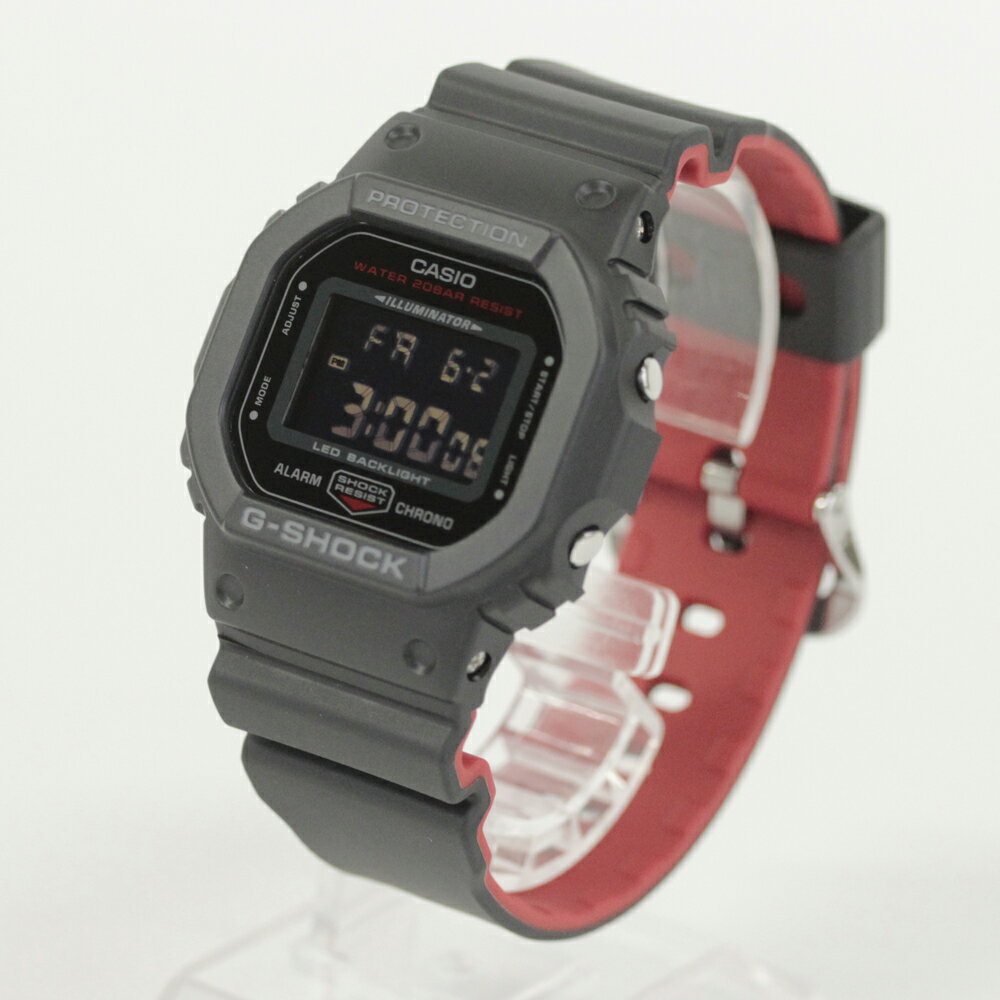 CASIO G-SHOCK DW-5600UHR-1 5600 SERIES デジタル ブラック&レッドシリーズ 腕時計 プレゼント ギフト 1年保証 送料無料