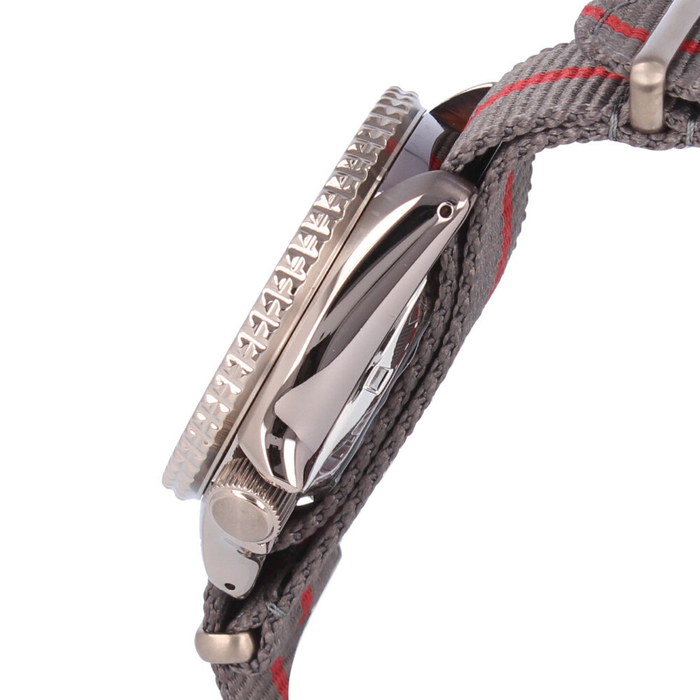 SEIKO5 SPORTS セイコーファイブスポーツ NARUTO BORUTO 我愛羅腕時計 時計 メンズ 限定 コラボ 防水 オートマチック メカニカル 自動巻き ナイロン グレー レッド シルバー ベージュ SRPF71Kプレゼント ギフト 1年保証 送料無料